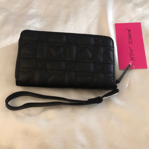 Betsey Johnson Black Faux Leather ZA Wallet Quilted Heart & Geometric Design NWT - Picture 9 of 16